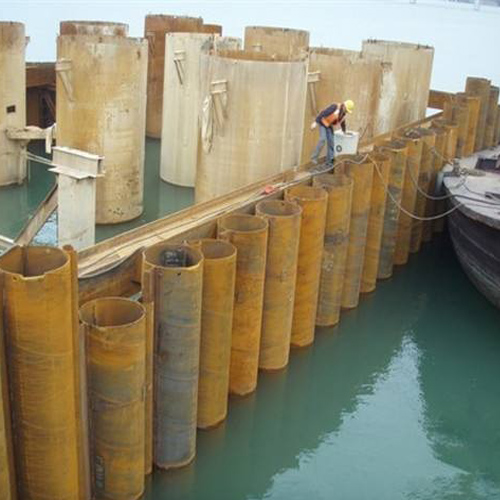 神农架钢护筒现场安装